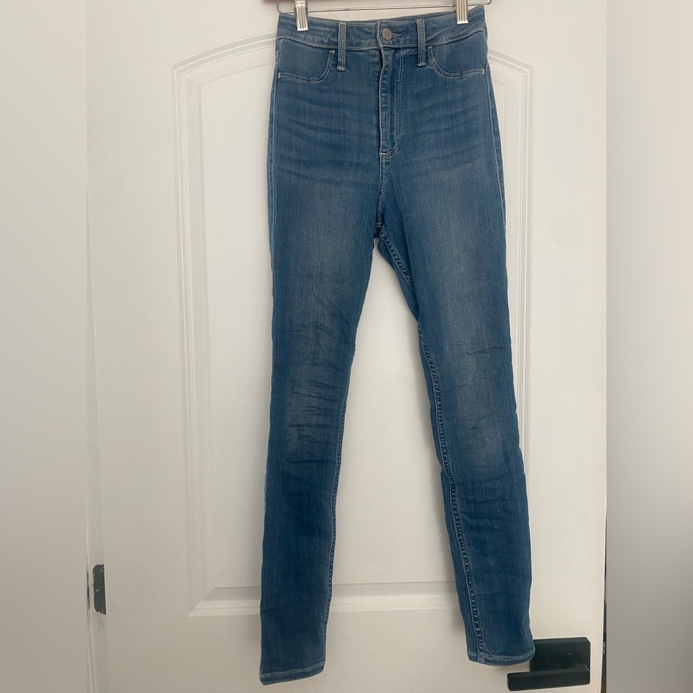 Hollister Curvy Ultra High Rise Jean Leggings- Blue/Size 1R